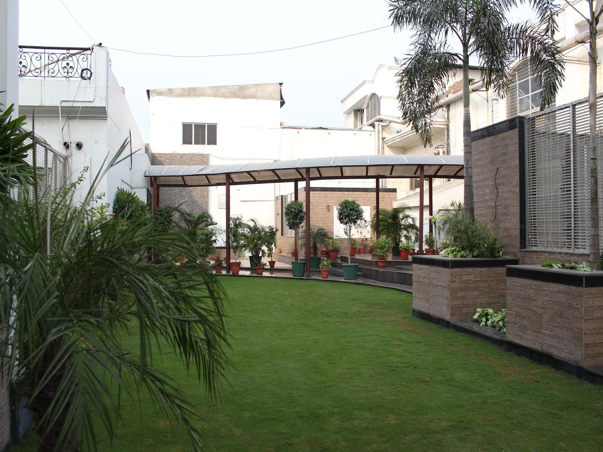 Oyo Rooms Garh Road Meerut Exterior foto