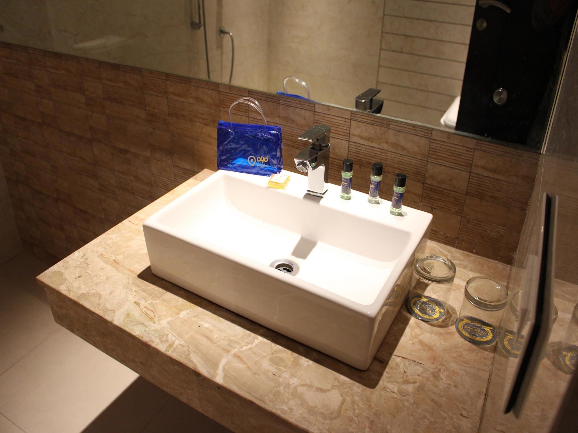 Oyo Rooms Garh Road Meerut Exterior foto