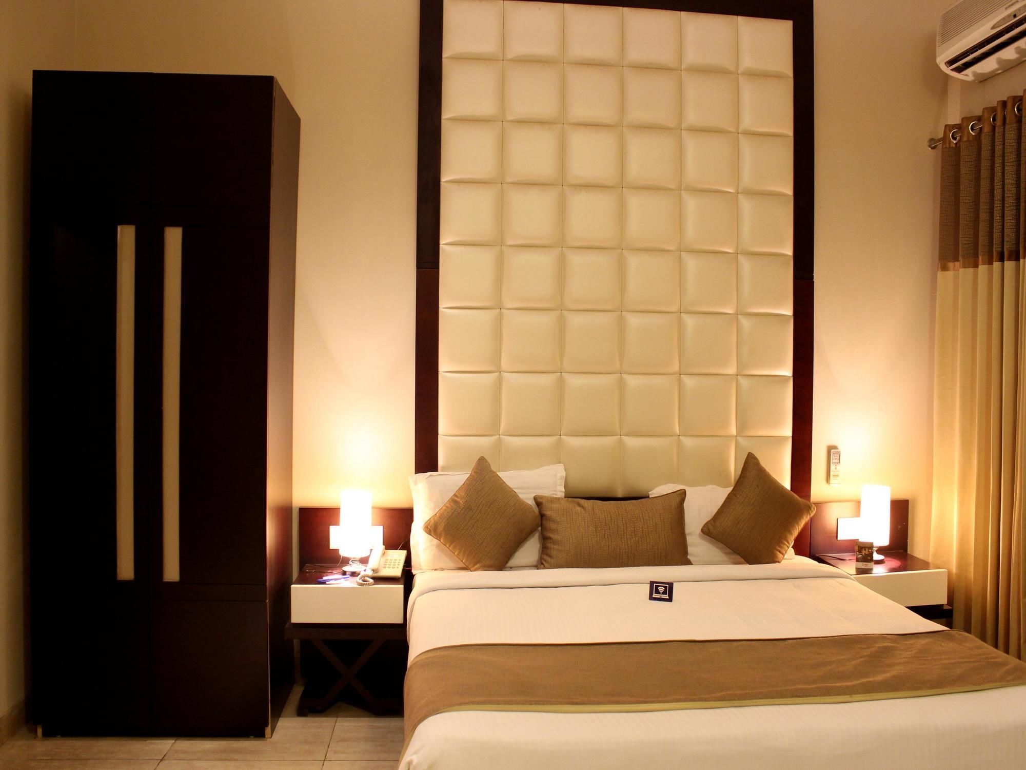 Oyo Rooms Garh Road Meerut Exterior foto