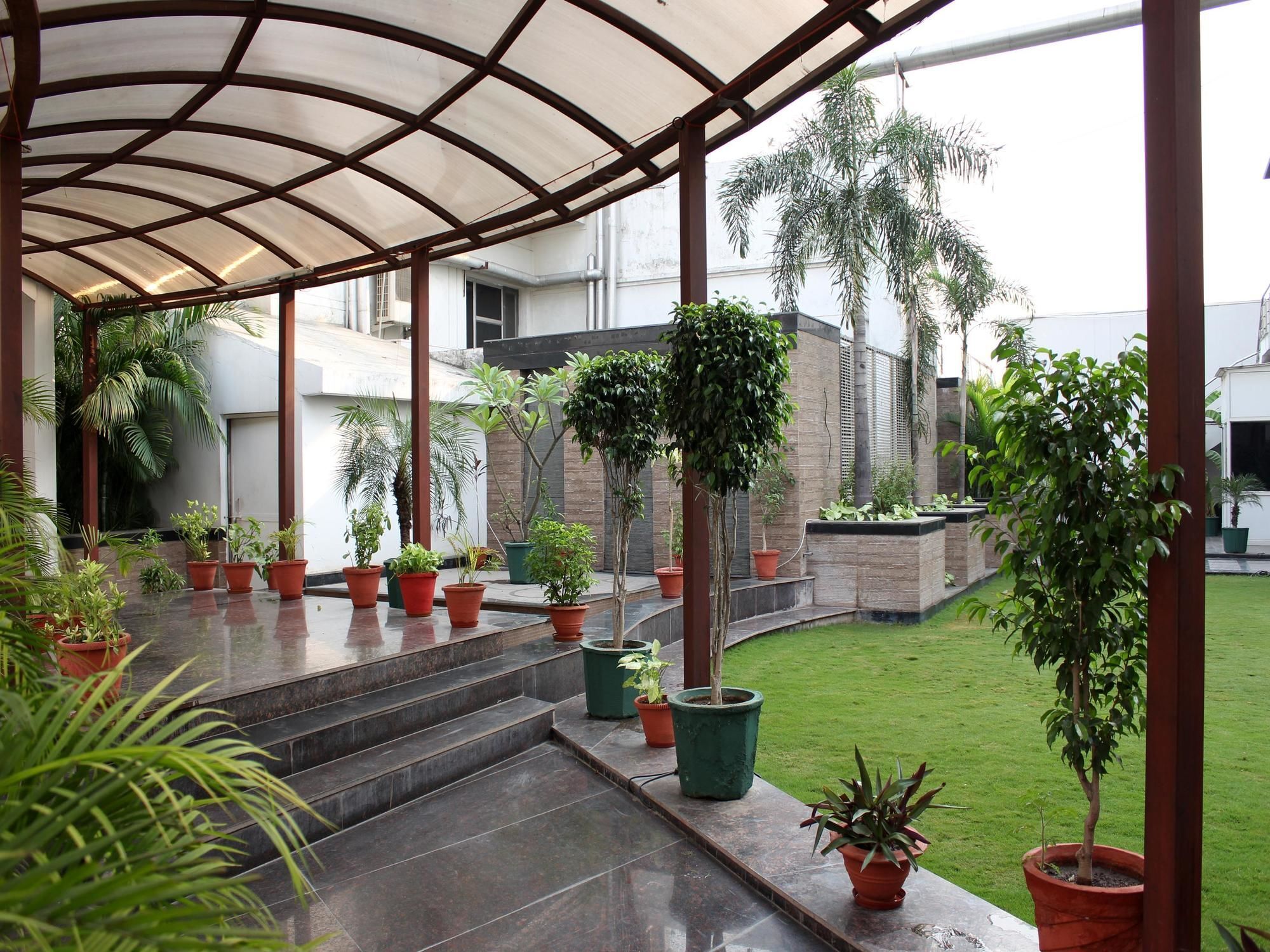 Oyo Rooms Garh Road Meerut Exterior foto